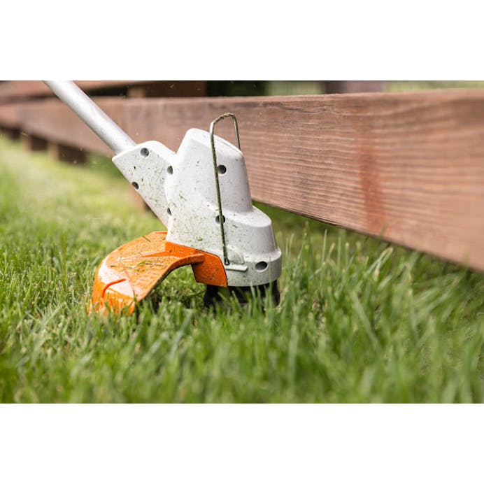 Stihl FSA 57 Battery Line Trimmer Set with AK20 Battery and Charger