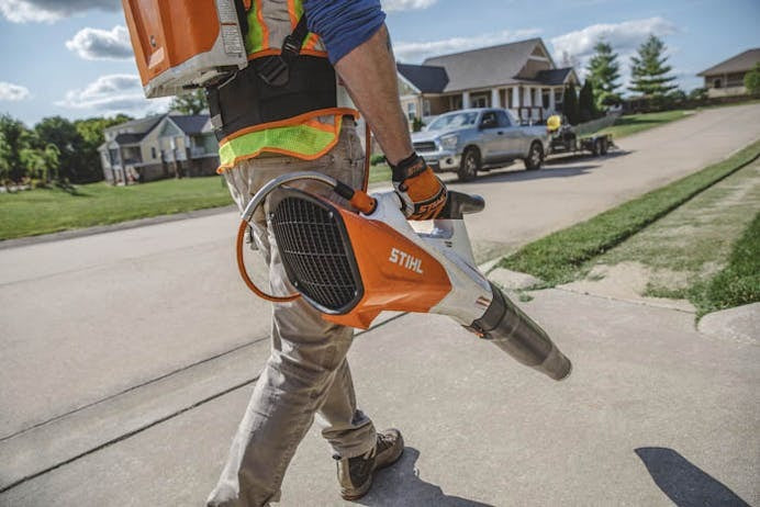 Stihl BGA 200 handheld blower