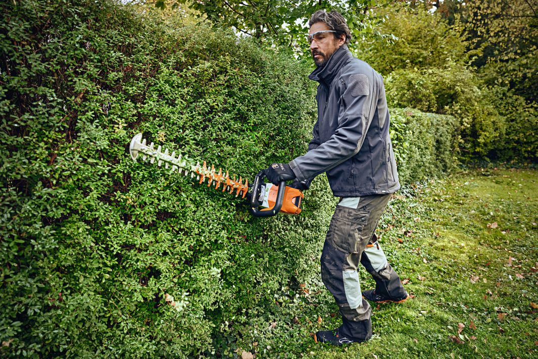 STIHL® – HSA 100.1 Cordless Hedge Trimmer | 36V Battery‑Powered | Unit Only