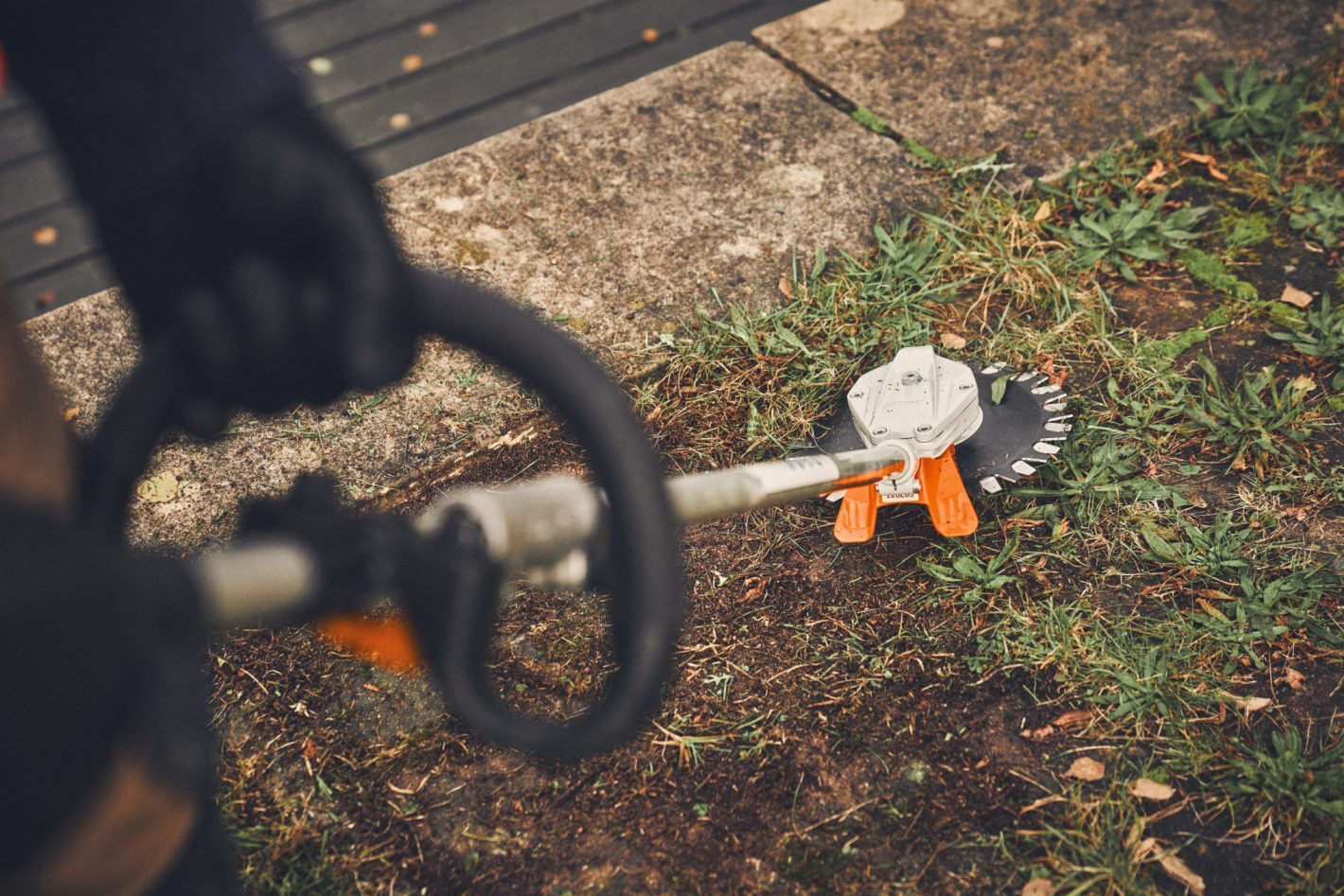 STIHL® – KMA 200 R KombiSystem® | 36V Battery‑Powered KombiMotor