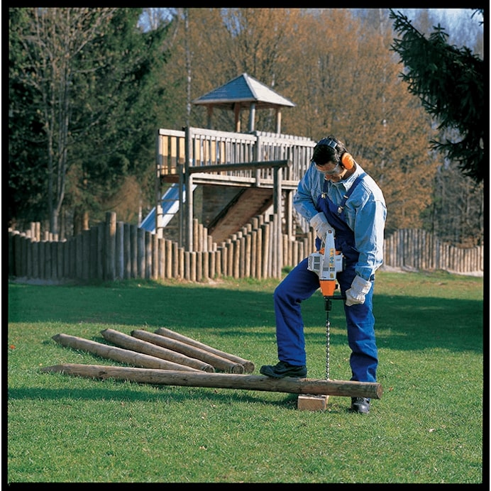 STIHL® BT 45 – Gas Wood Boring Drill | Compact Professional Drill
